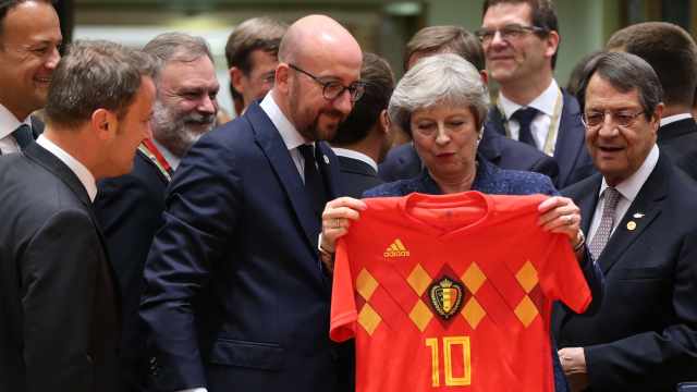 Bélgica vence a Inglaterra por 1-0